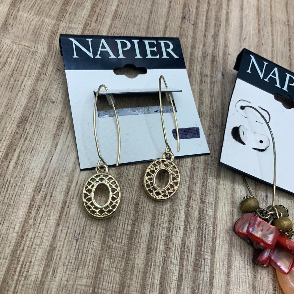 Napier NWT Bundle Dangling Earrings - Picture 4 of 5